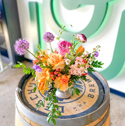 Sip & Bloom Flower Arranging Class! Event Icon